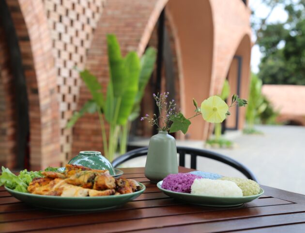 Thịt lợn muối chua Hòa Bình: Sự sáng tạo của người Mường